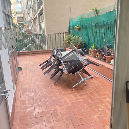 Апартаменты Piso Y Patio Барселона Экстерьер фото